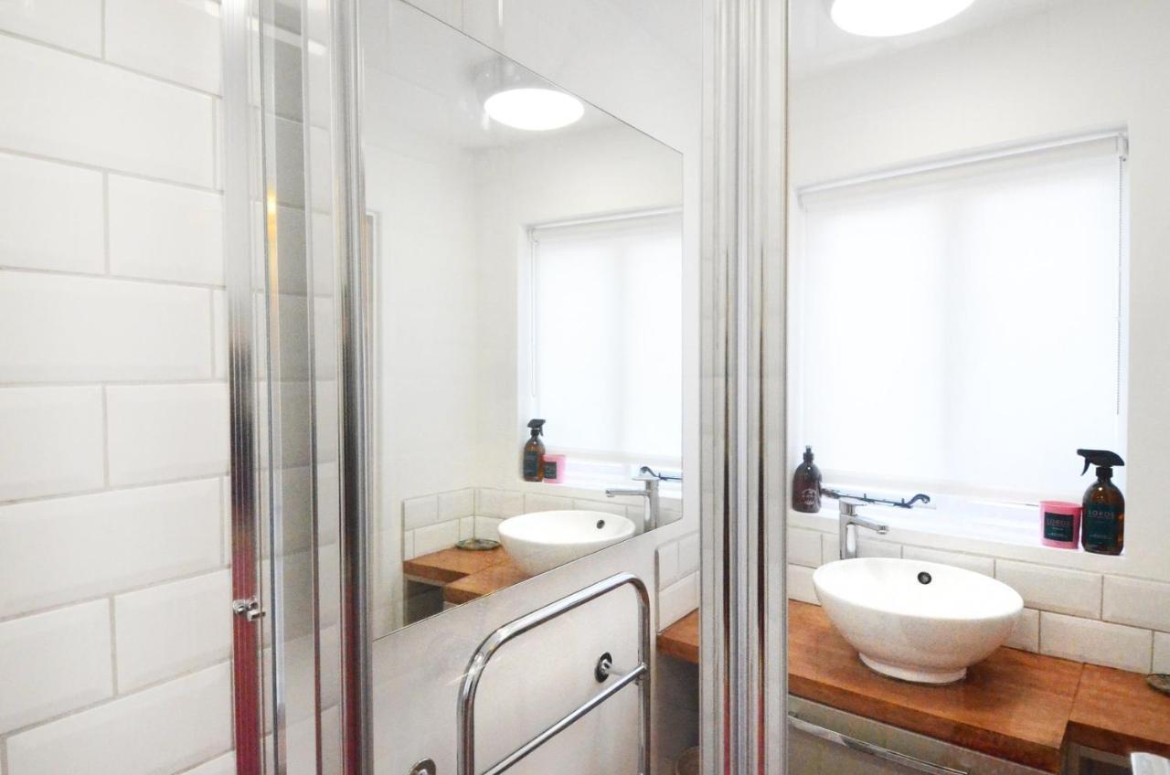 Charming Stay In Oxford Удсток Екстериор снимка