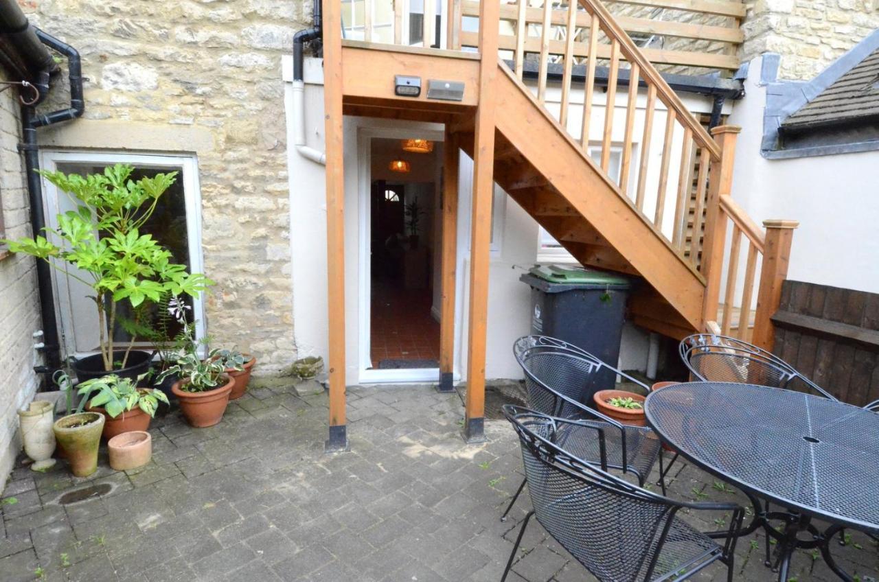 Charming Stay In Oxford Удсток Екстериор снимка